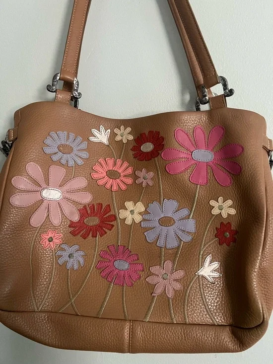 Brighton Casablanca Volare in Floral tan shoulder purse - Picture 2 of 8